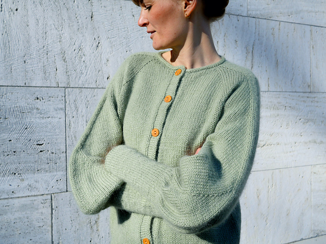 g e n e r o u s cardigan