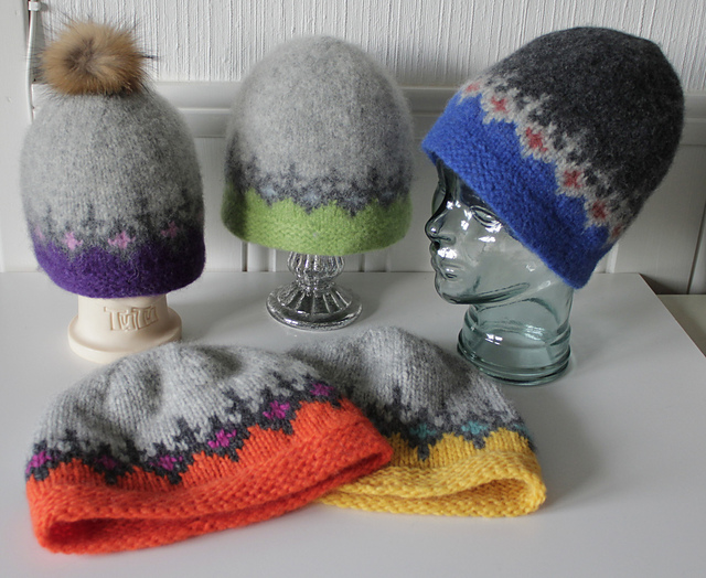 Ravelry: Tovalua Gnist pattern by StrikkeBea