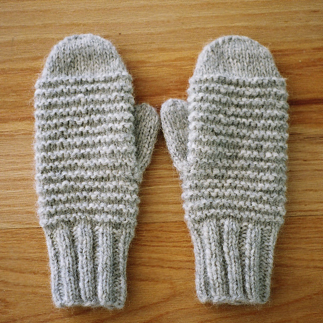 Cozy Purl Ridge Mittens