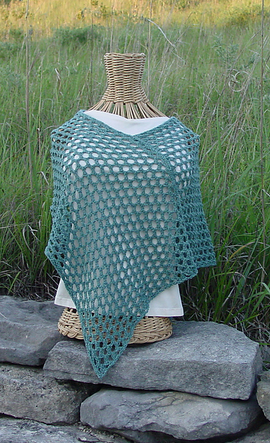 Cat's eye Poncho