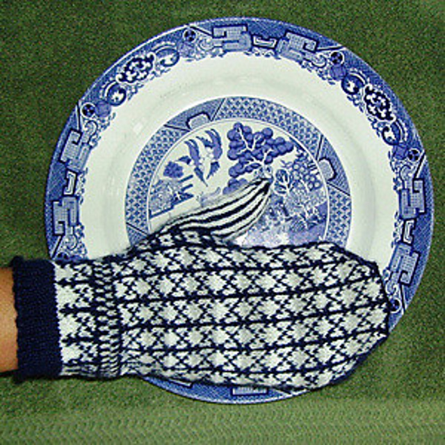 Blue Willow Mitts