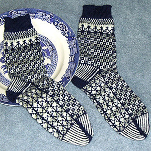 Blue Willow Fingering Weight Socks