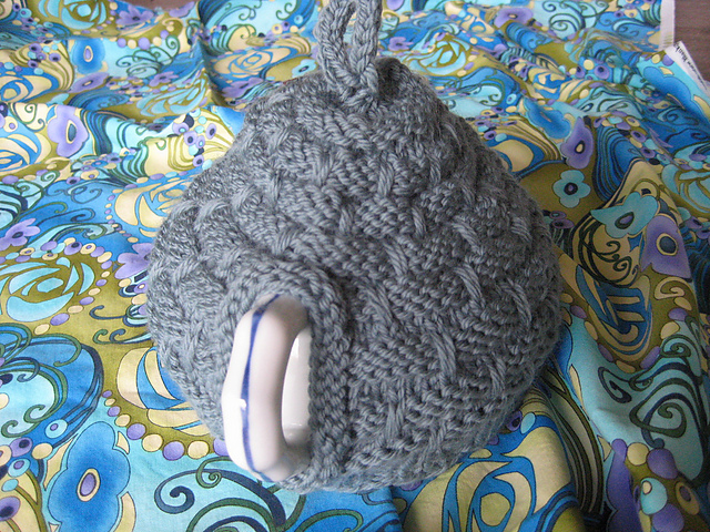 Brick-Stitch Tea Cozy