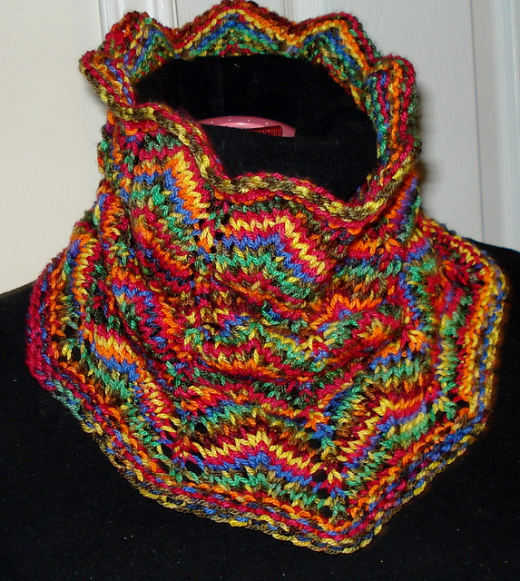 Piles of Smiles Cowl