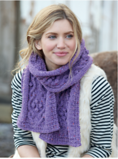 Hayfield 7797 Scarf