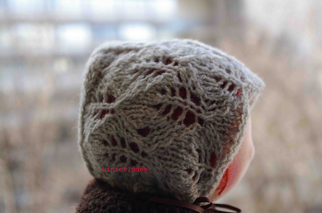 granny lace bonnet for waldorf doll