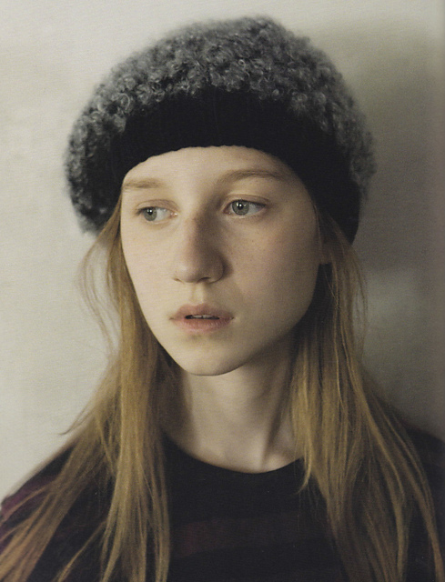 p.30 ring beret