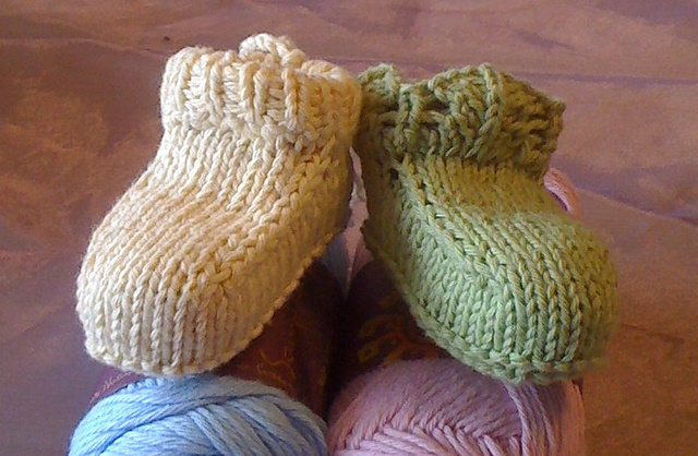 Quick and Easy Baby Booties