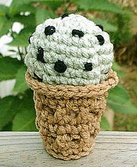 No Drip Mint Chocolate Chip Ice Cream Cone