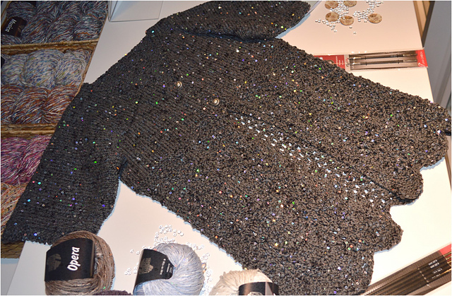 Paillettenjacke aus Opera