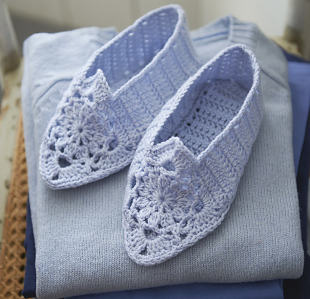 Travelling Light Slippers