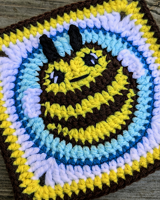 Chonky Bee Granny