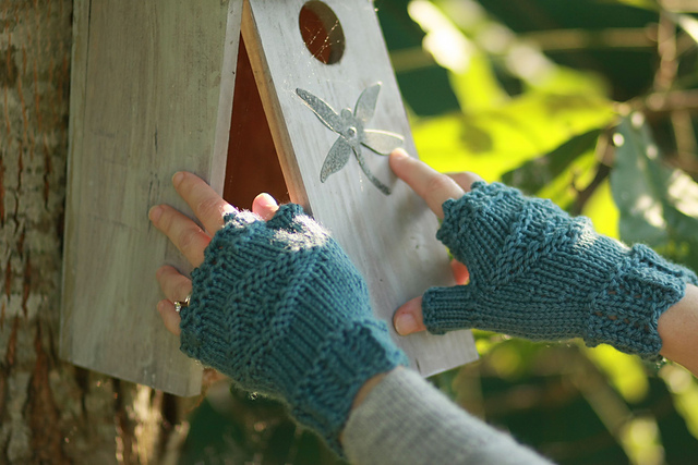 Erinwood Mitts