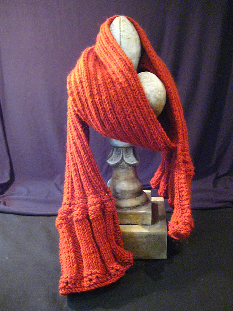 Ribbed Ruffle Scarf