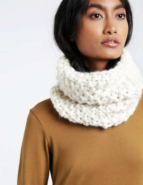 Ravelry: LIL SNOOD DOGG pattern by Wool and the Gang