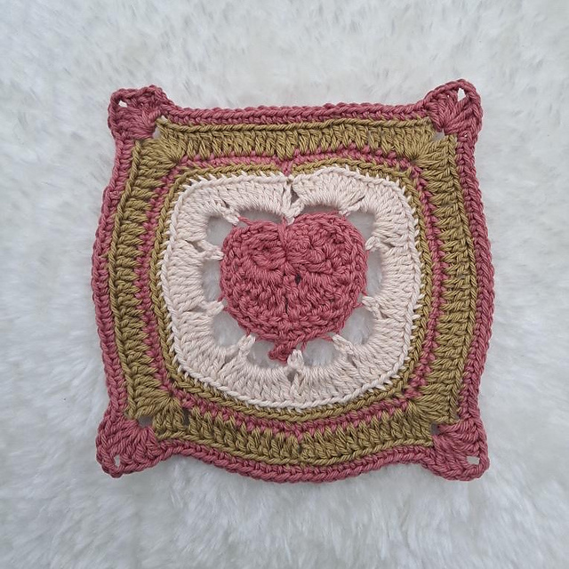 Squoverylove Grannysquare