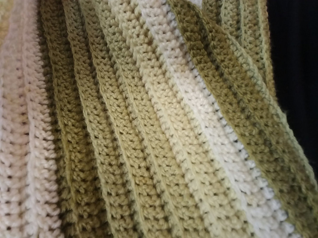 Debbie's Back Loop Ridgeback Scarf