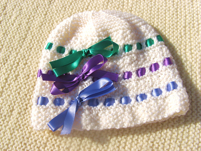 2824 Ribbons and Bows Hat for Baby