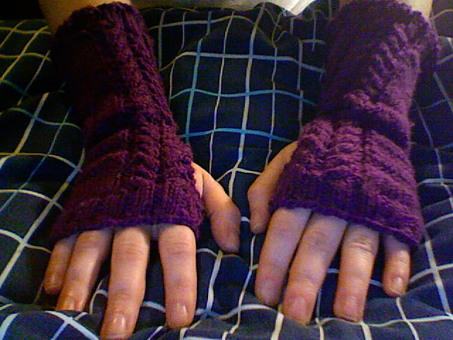 Purple Cable Fingerless Gloves