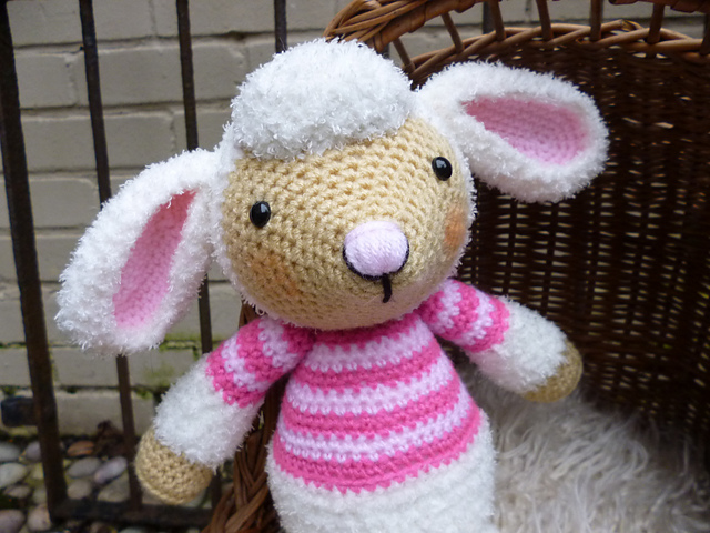 Lulu and Lollo Lamb Amigurumi
