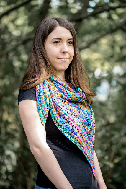 Heritage shawl and Wristwarmers
