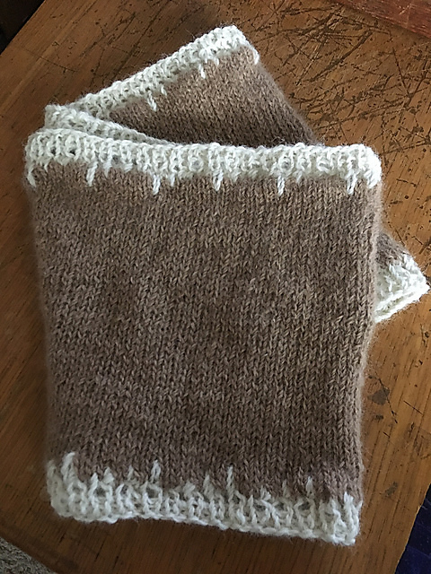 Jagged Edge Cowl