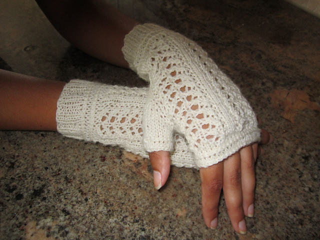 Peruvian Highland Wool Mitts