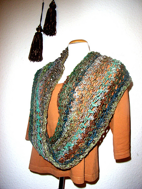 Twisted Scarf