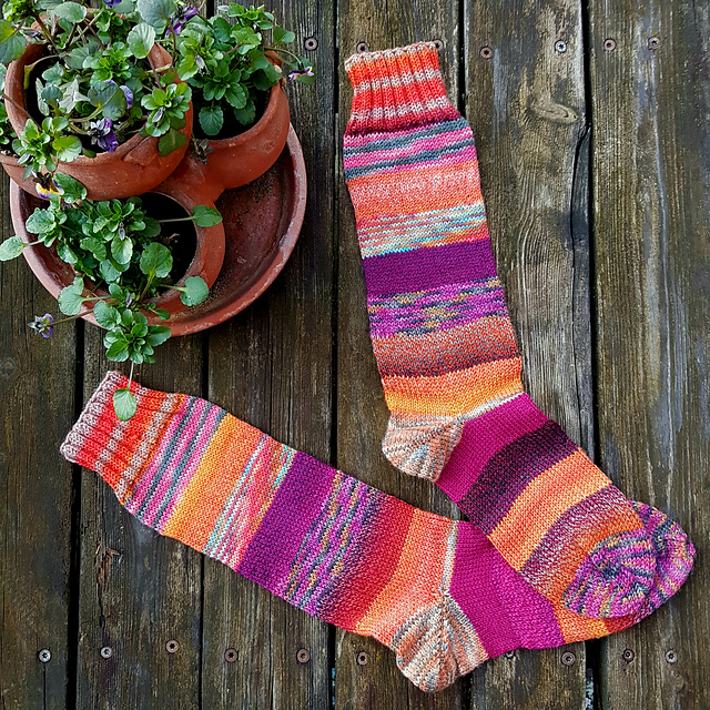 Kurz vor Zwölf - Socken-KAL 2022