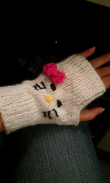 Ravelry: Hello Kitty Mitts pattern by Jo Ryan