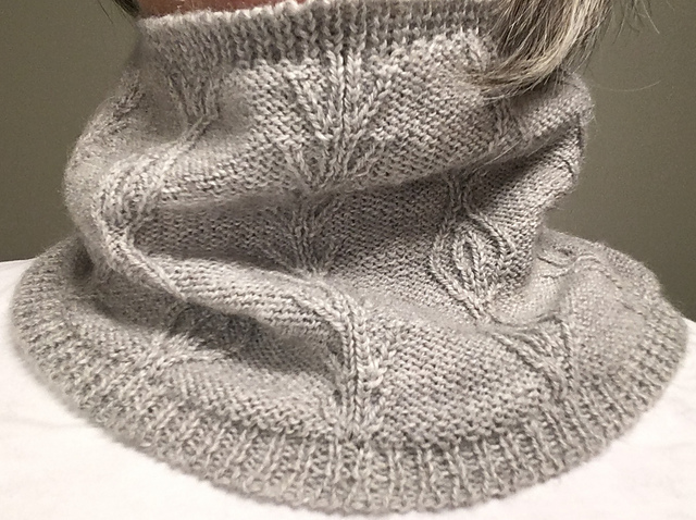 Trees and Diamonds Cowl