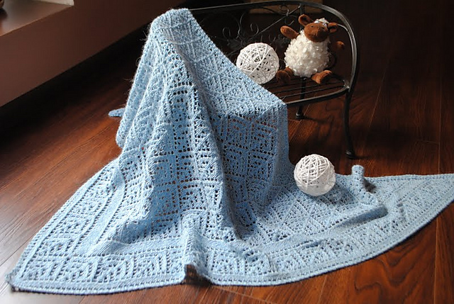 Arabesques shawl