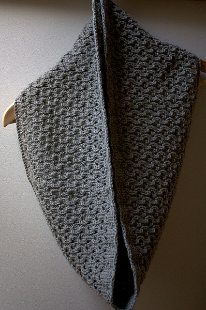 Hourglass Cowl