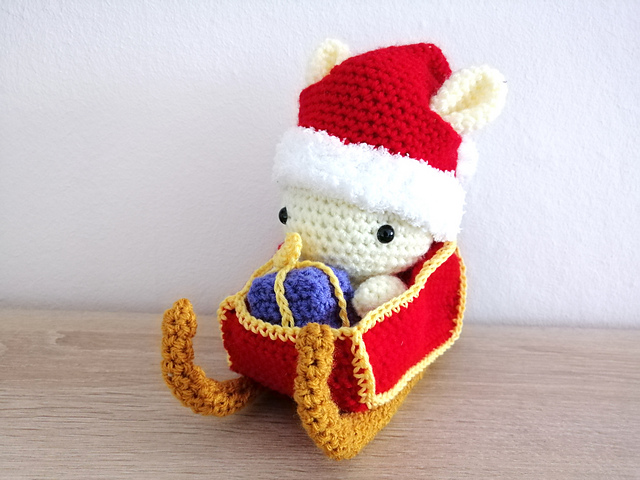 Santa bunny