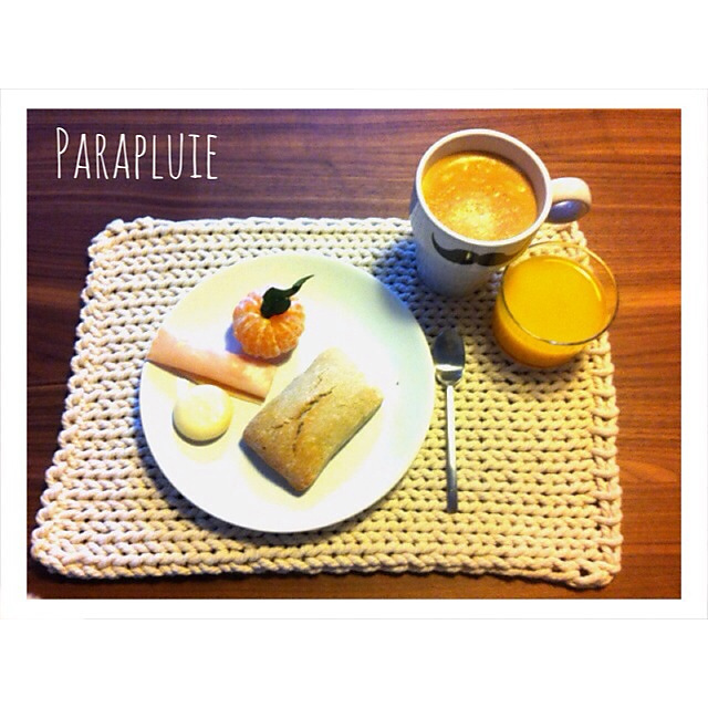 Parapluie knitted placemats