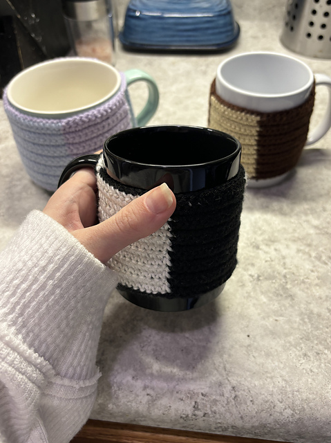 Coffee mug cozy
