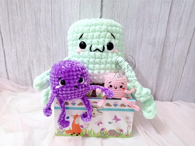 Squishy Leggy Marshmallows