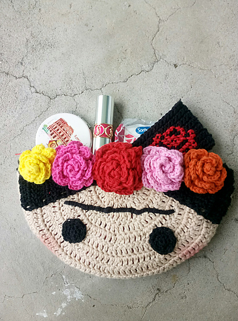 Frida Clutch