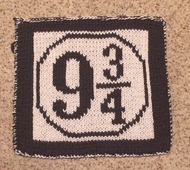 Platform 9 3/4 washcloth