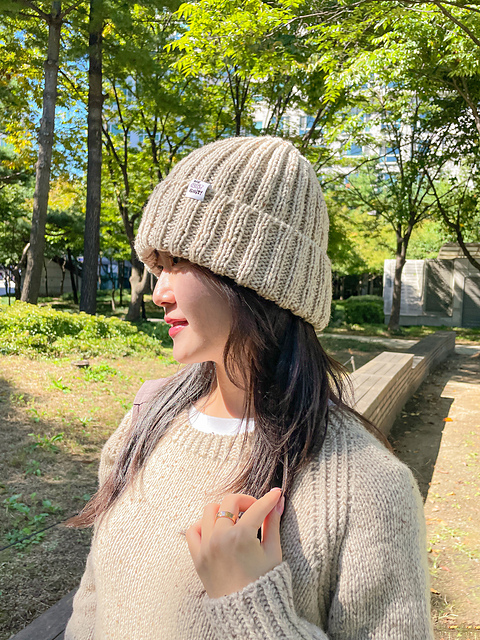 Linda Merino Classic Beanie