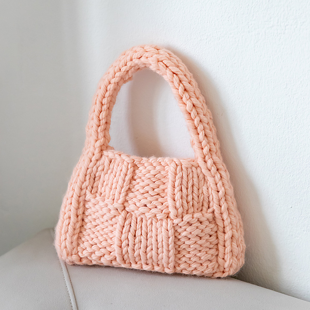 Natural Wool Cozy Weave Bag