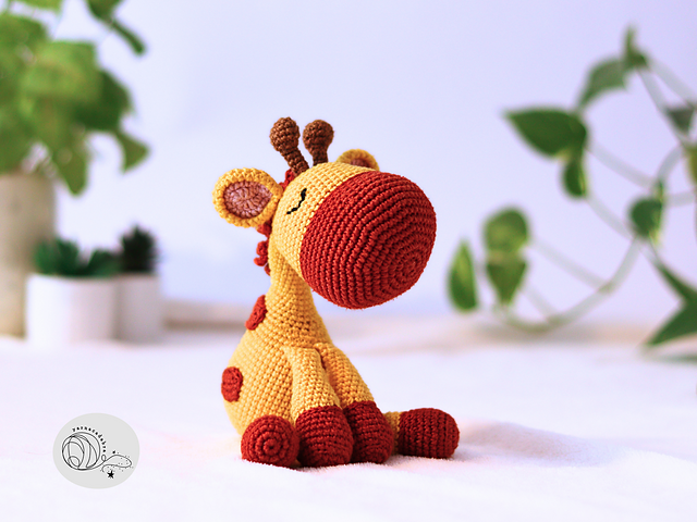 Crochet giraffe