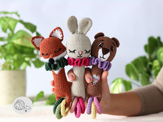Forest animal rattle