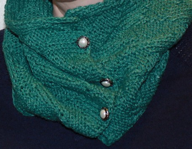 Nettle Basket Weave Cowl