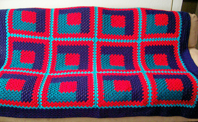 Warm & Cozy Log Cabin Afghan Quilt