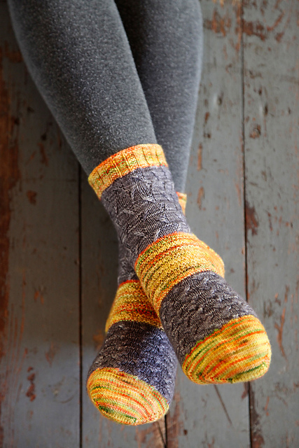 Town Wall Socks