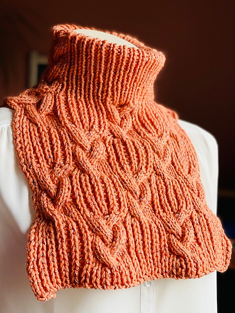 Pacific Cowl