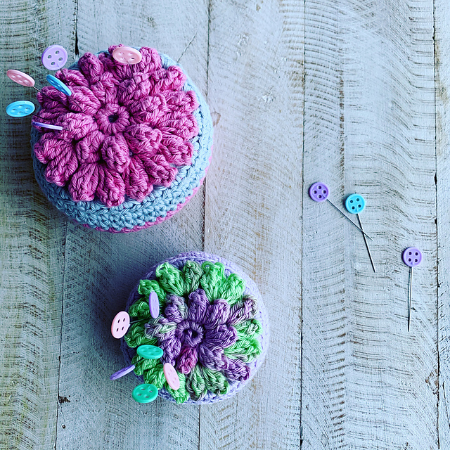 Pop & Pin Cushion