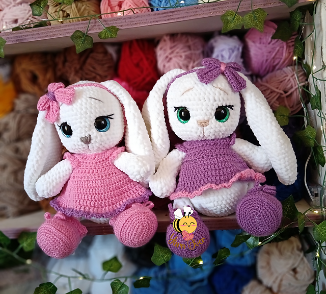 Lila Bunny