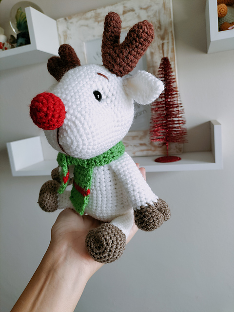 Rupert reindeer amigurumi